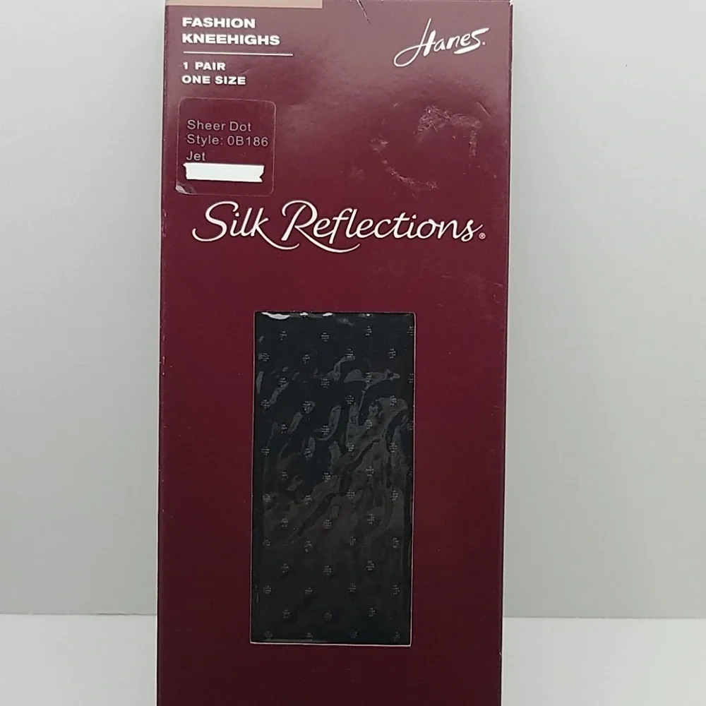 Hanes Silk Reflection Knee Highs Sheer Dot Jet